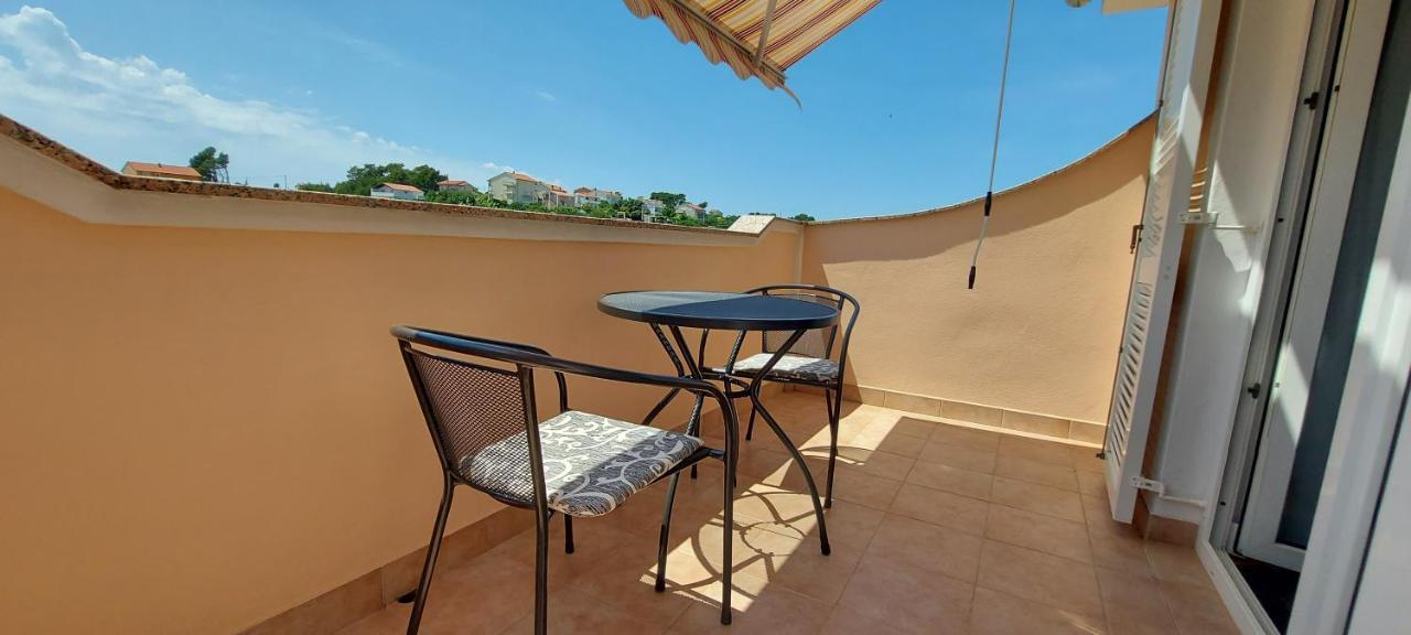 Apartments Marijana Rab Town Luaran gambar