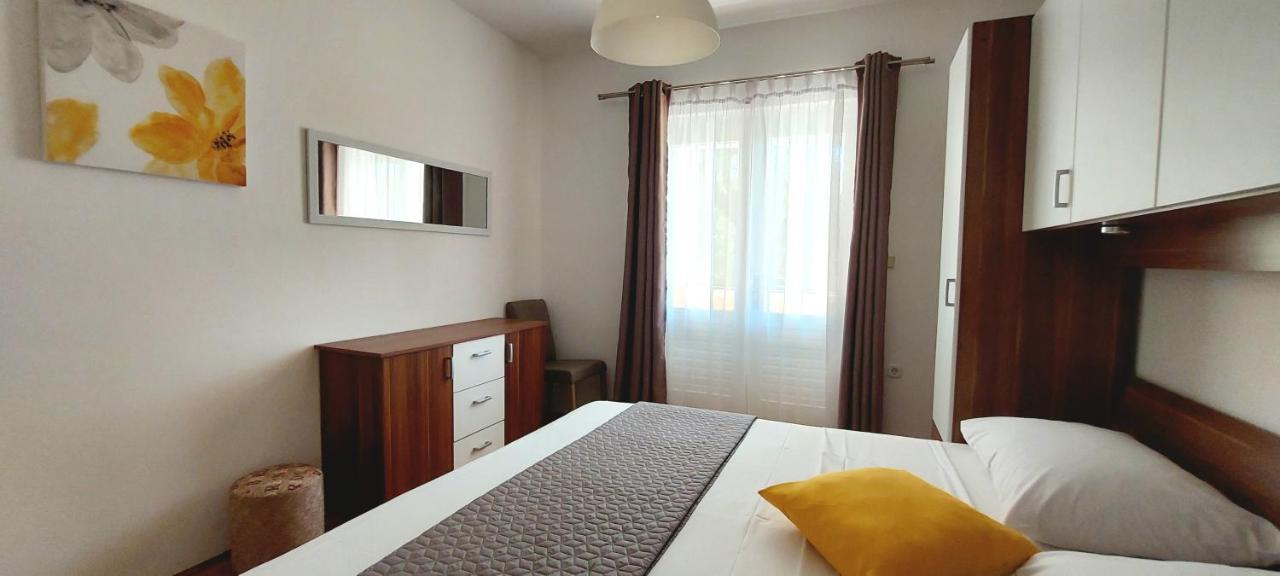Apartments Marijana Rab Town Luaran gambar